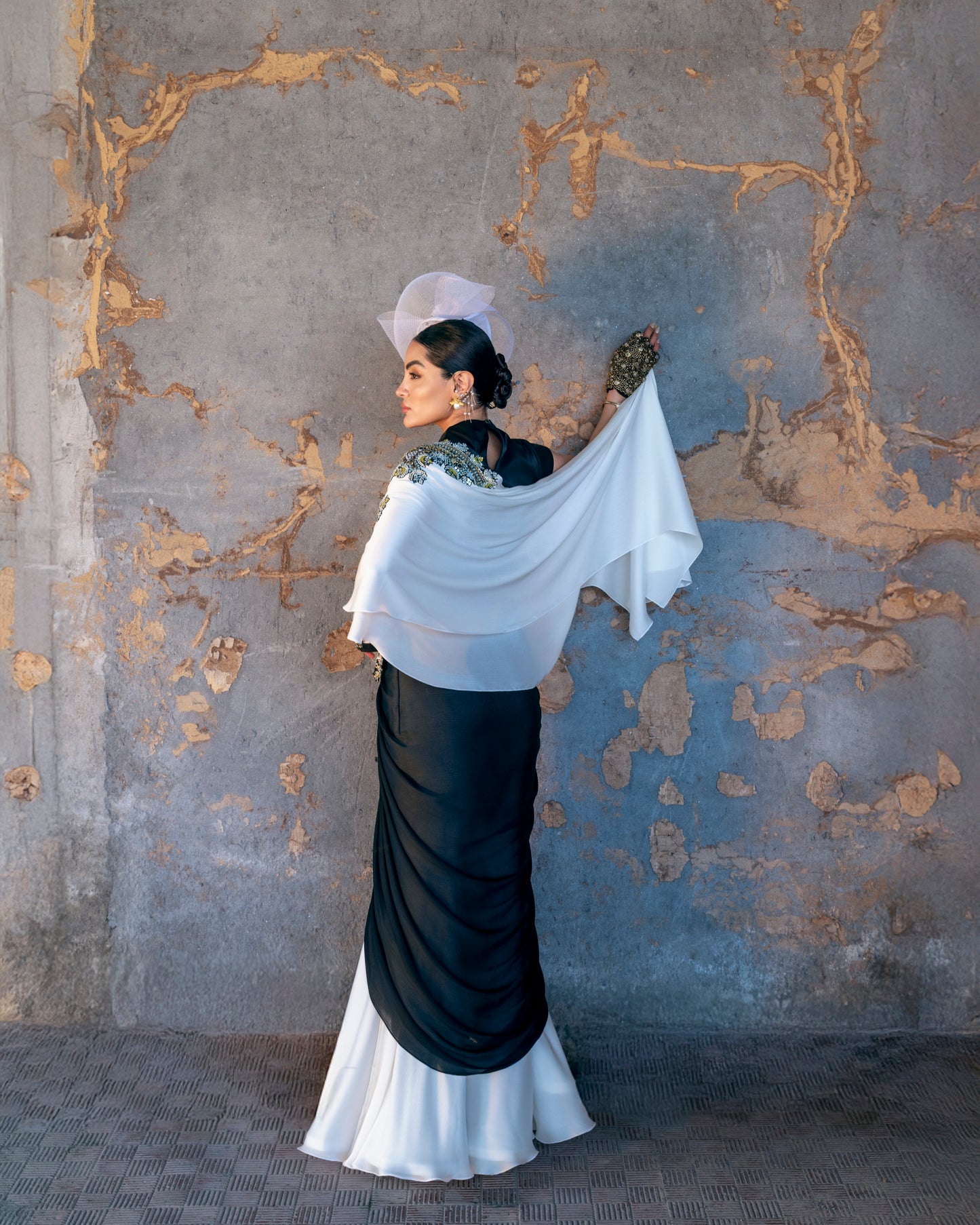 PORCELAIN EDGE DRAPE SAREE SET