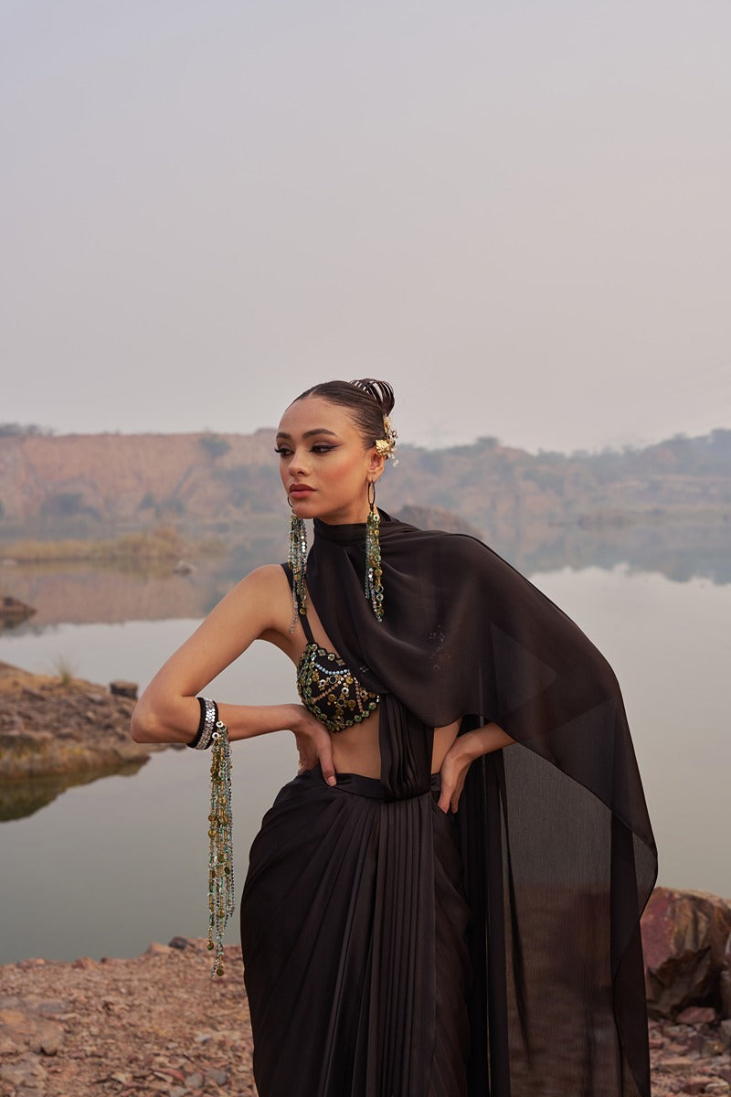 SHADOW QUEEN DRAPE SAREE