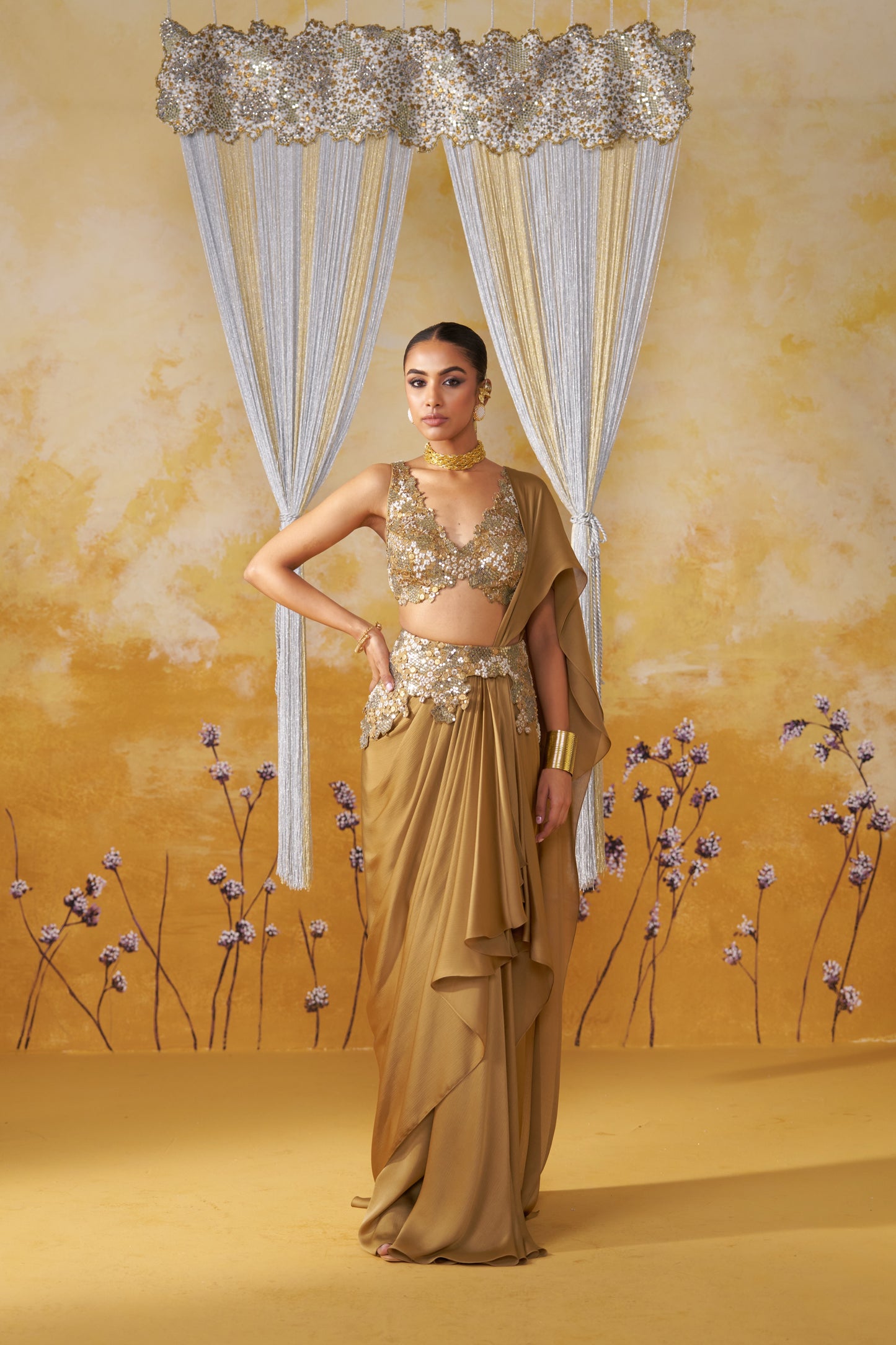 MIAGE GOLD SAREE SET