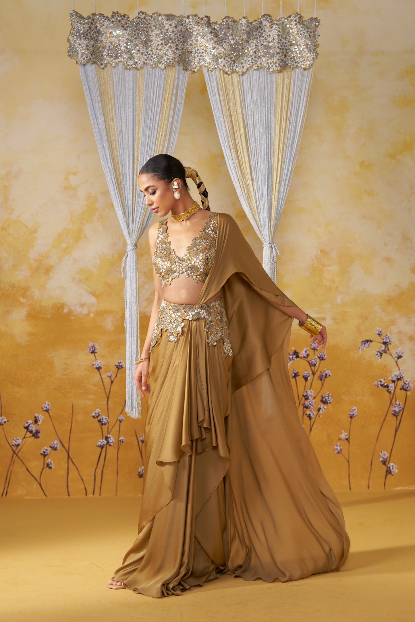 MIAGE GOLD SAREE SET