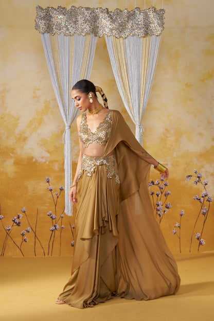 MIAGE GOLD SAREE SET