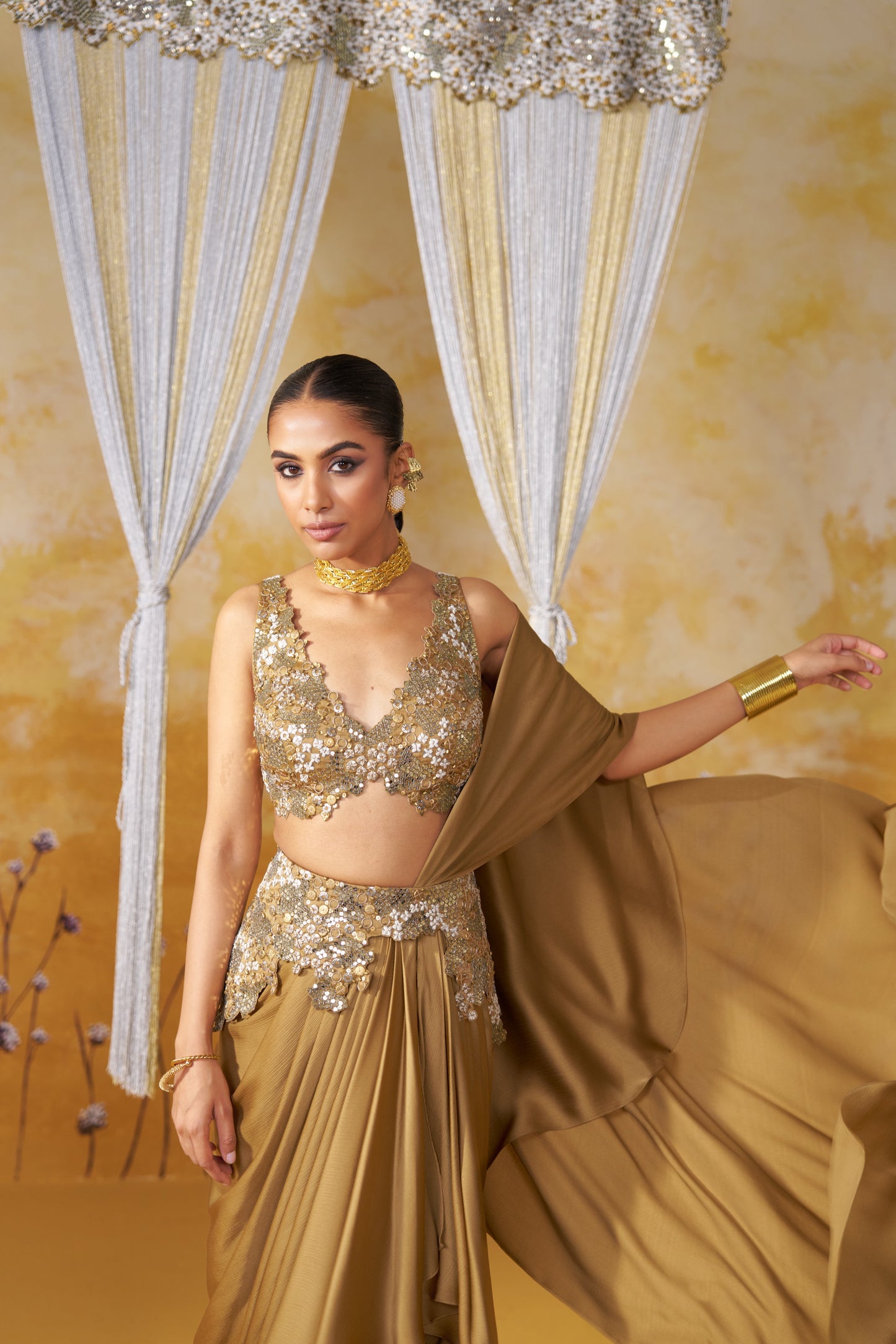 MIAGE GOLD SAREE SET