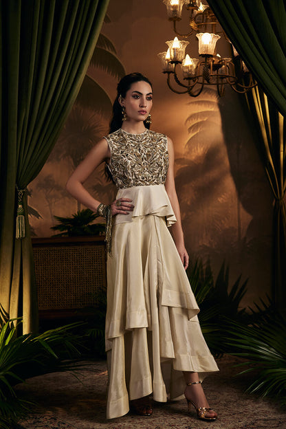 Embroidered Peplum Top Paired with Asymmetric Double Layer Skirt