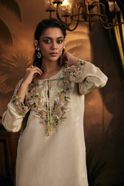 Tunic with Embroidered Tassels Paired with Salwar and Dupatta