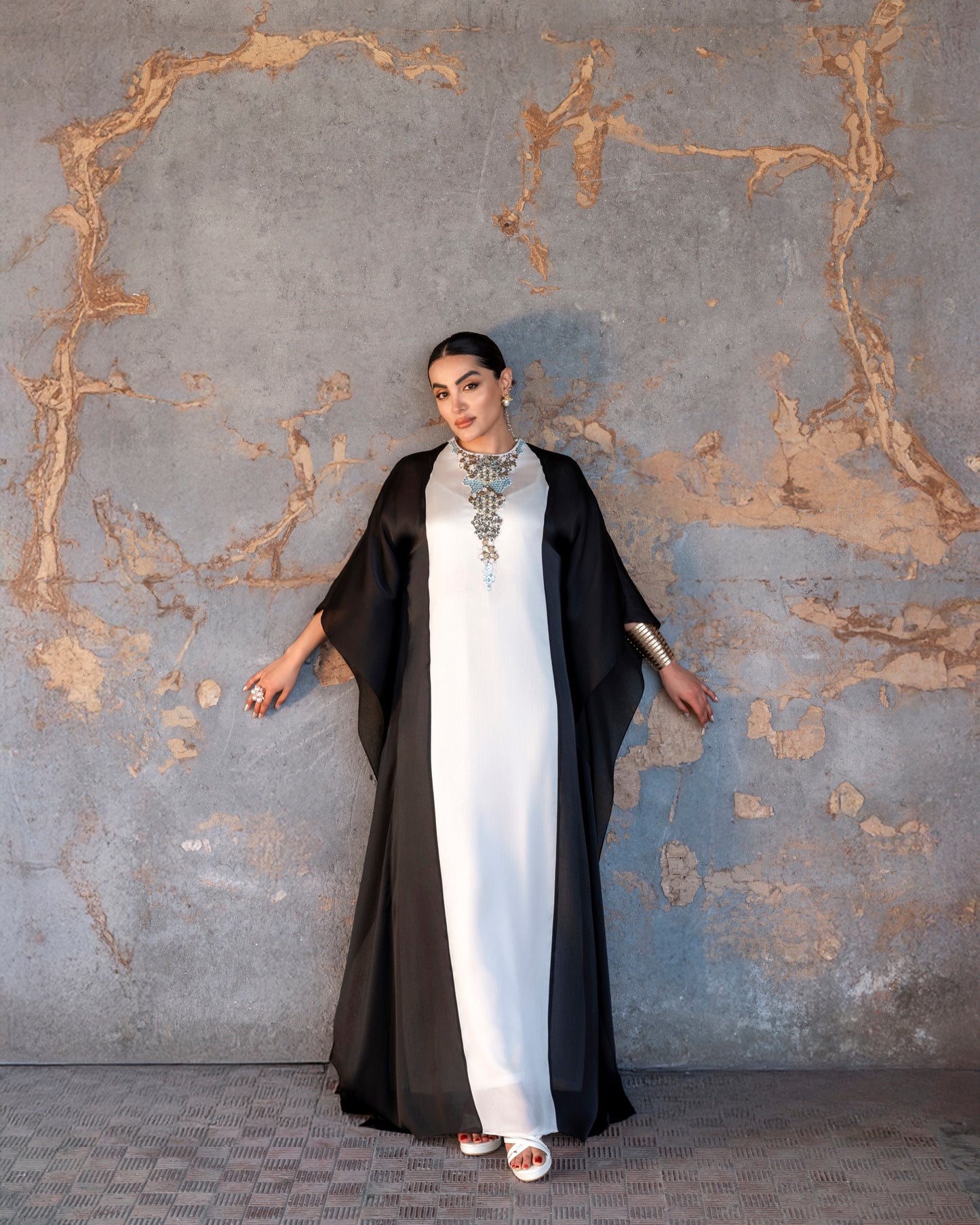 SNOWY WISHPER KAFTAN
